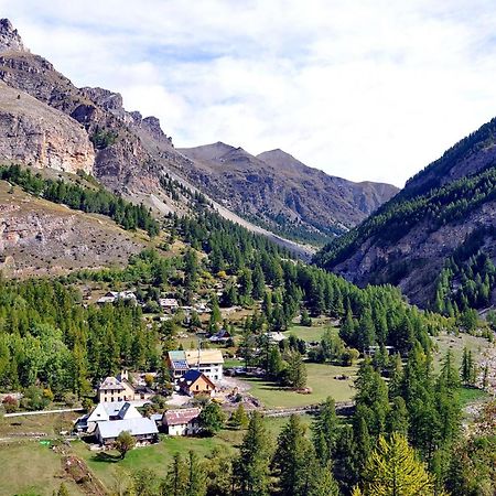 Studio Barcelonnette Ubaye, Provence Enchastrayes Экстерьер фото