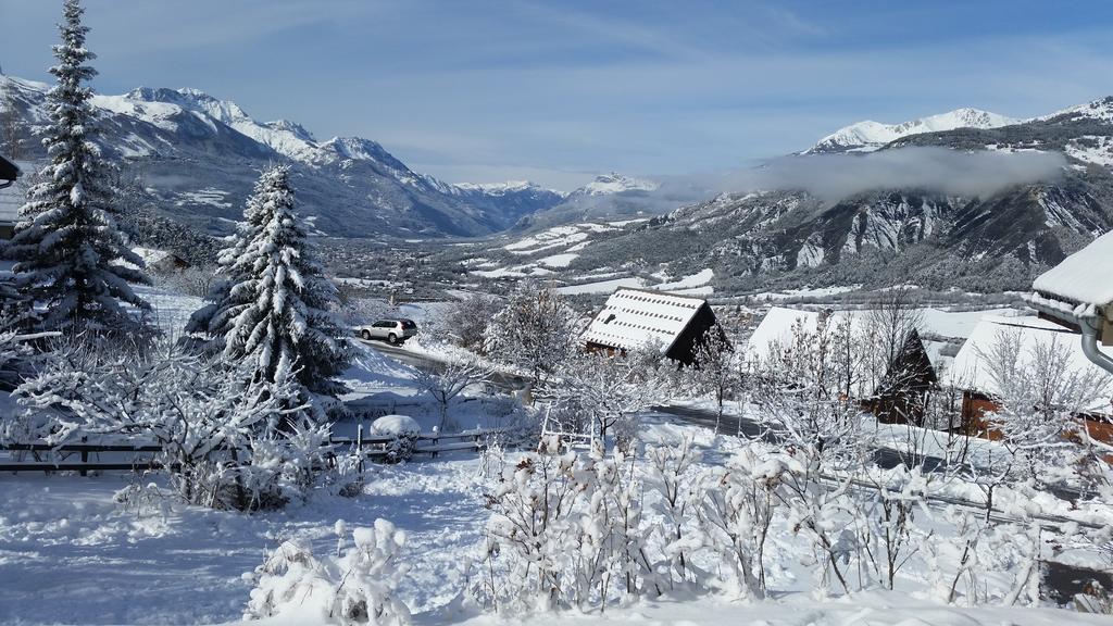Studio Barcelonnette Ubaye, Provence Enchastrayes Экстерьер фото